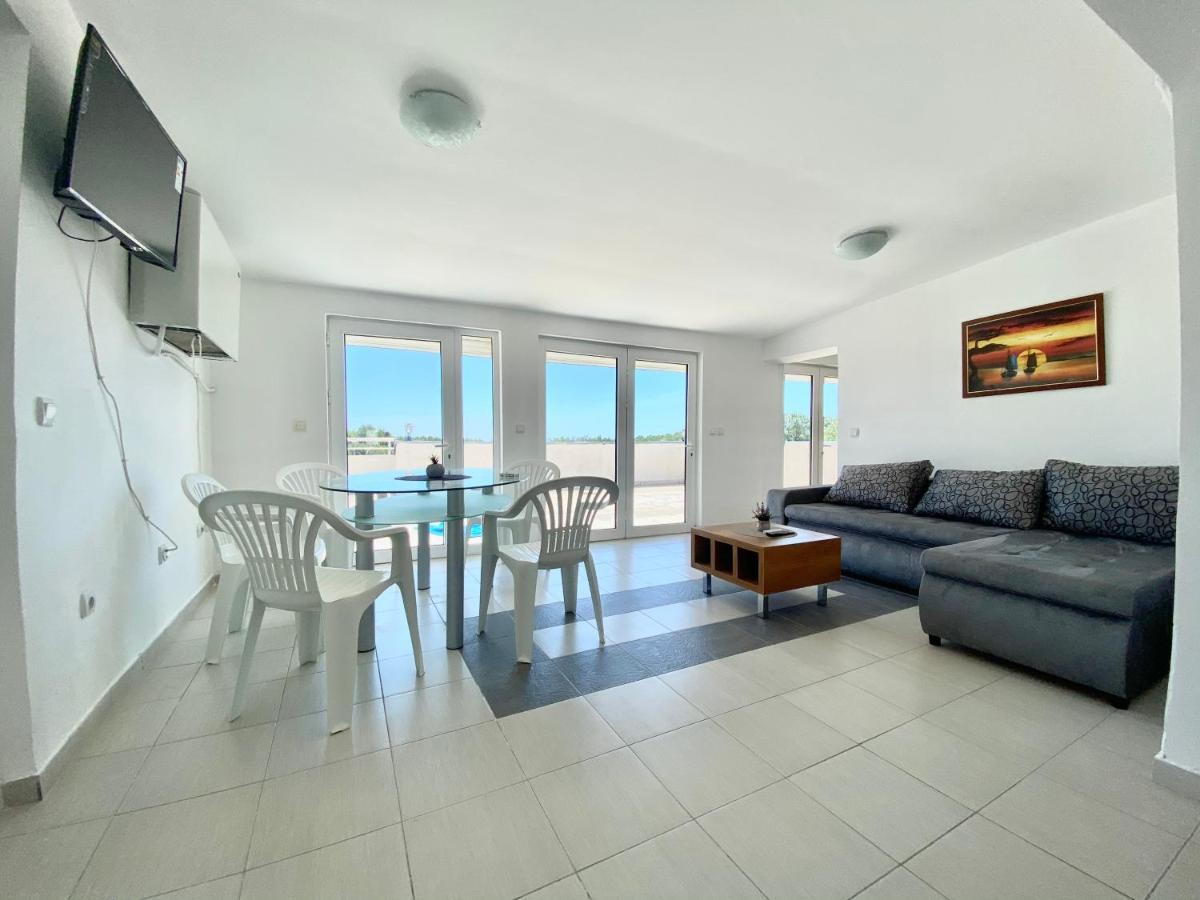 Etna Apartments Улцинь Экстерьер фото