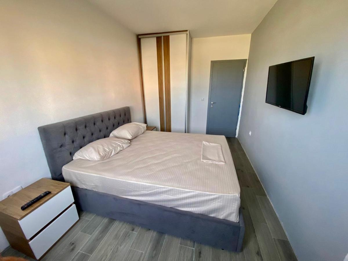 Etna Apartments Улцинь Экстерьер фото