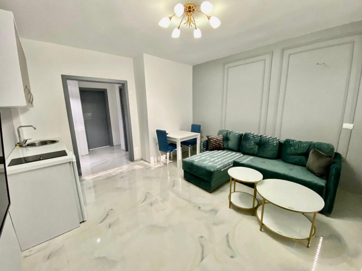 Etna Apartments Улцинь Экстерьер фото