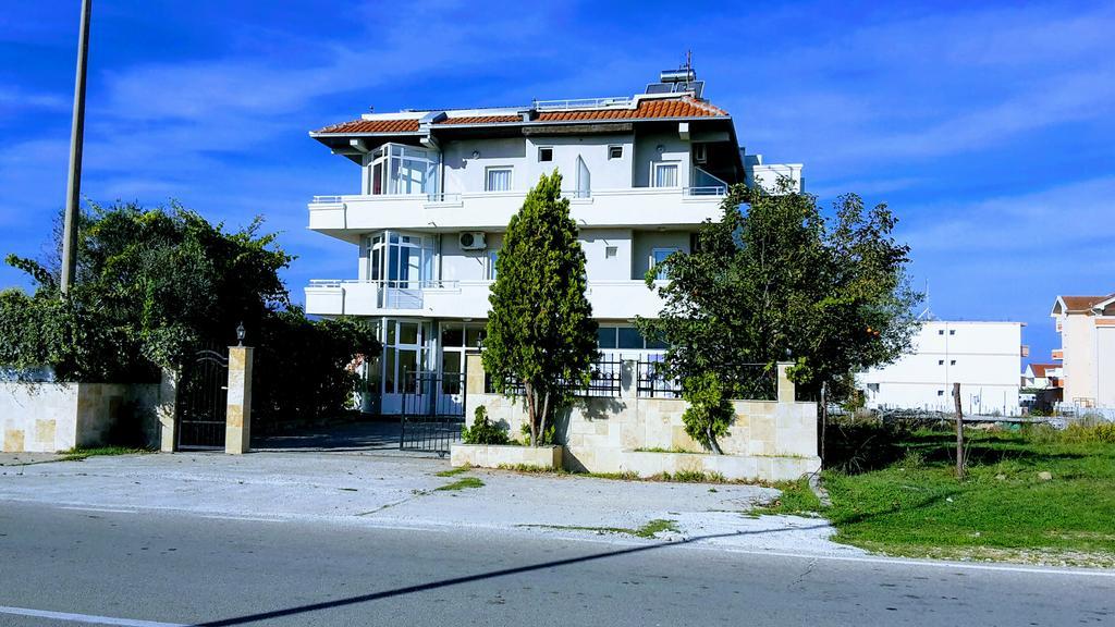 Etna Apartments Улцинь Экстерьер фото